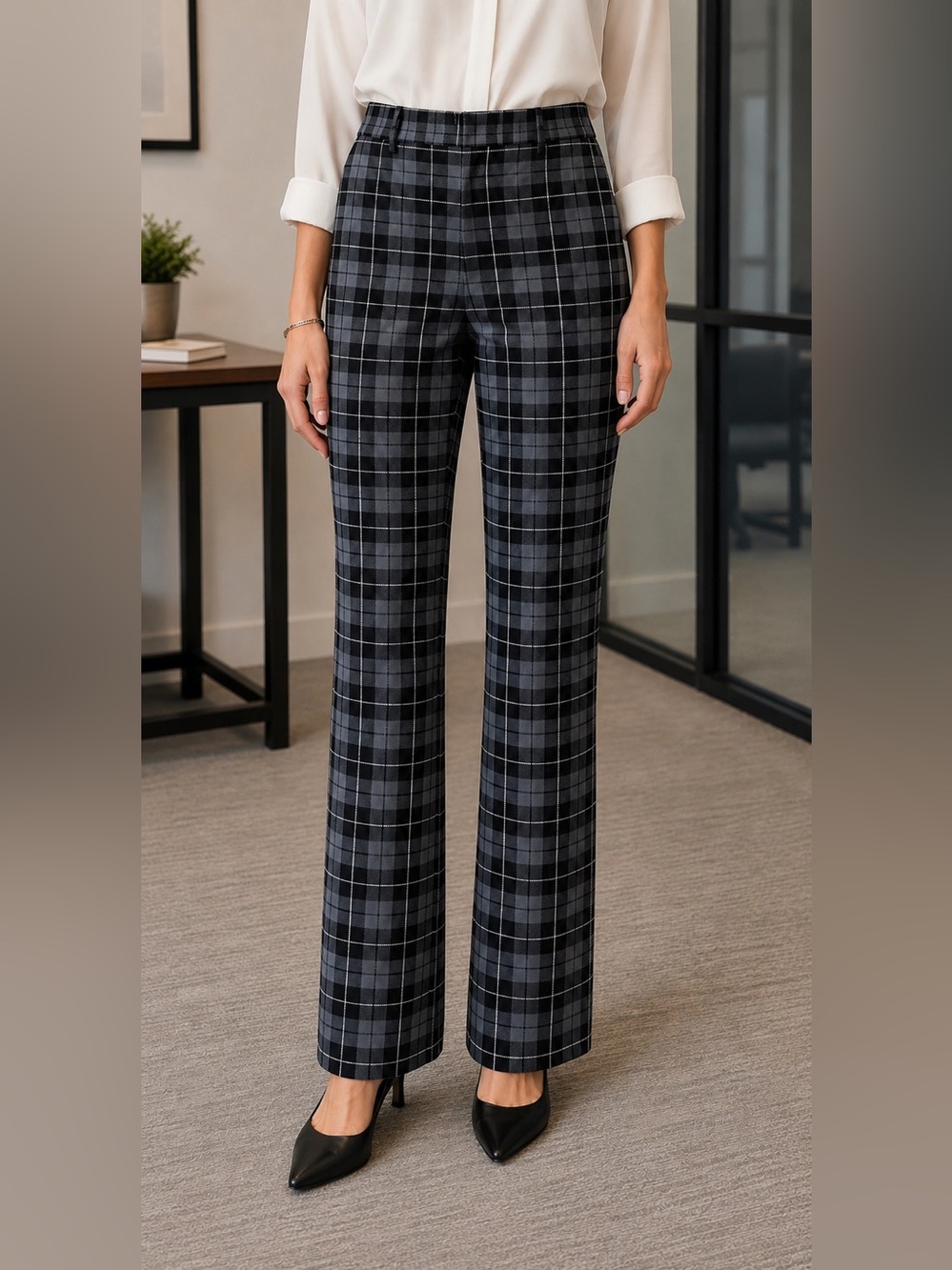 Isaac Mizrahi Live! Black and Gray Plaid 24/7 Stretch Pull-On Pants Sz 10  Chic